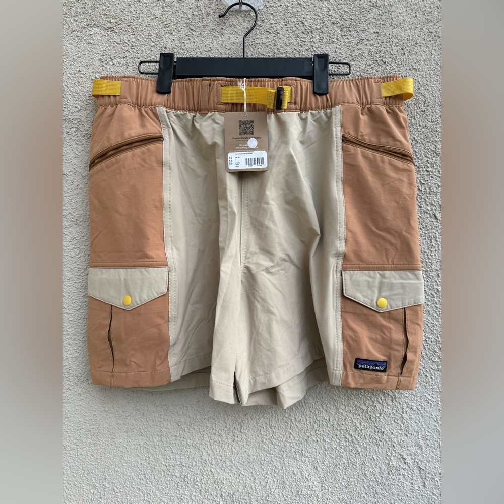 Patagonia Women’s Large Outdoor Everyday Shorts